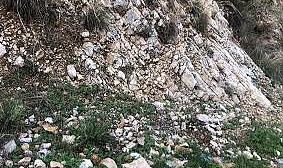 Karamanlı kadın uçurumdan atlayarak intihar etti