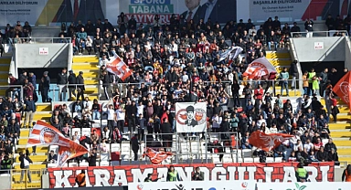 Karamanoğulları Taraftar Grubu, deplasmana gidiyor