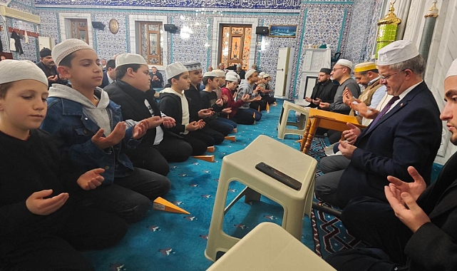 Keleşoğlu ailesi için Mevlid programı düzenlendi