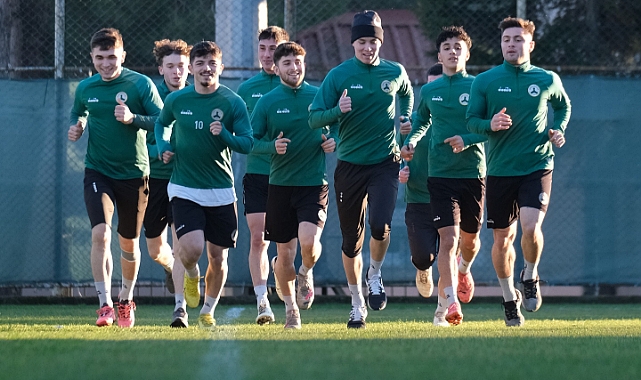 Ligde kalma mücadelesi veren Giresunspor borç batağında. Kulüp destek bekliyor