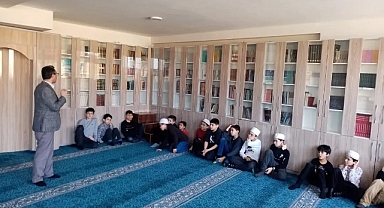 Öğrenciler bağımlılık hakkında bilinçlendiriliyor