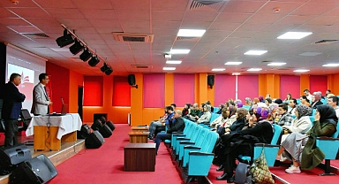 Rehber Öğretmenlere Yönelik Meslekî ve Teknik Eğitim Tanıtım Toplantısı Düzenlendi
