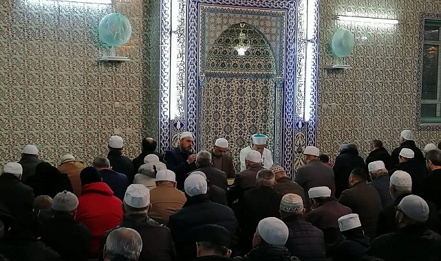 Sultan Bahattin Camisinde Sabah Namazı Buluşması Düzenlendi