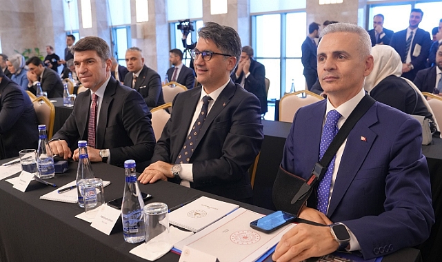 Vali Çiçekli Ankara'da yoğun bir gün geçirdi
