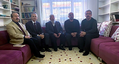 Vali Çiçekli’den Karasakal hocaya ziyaret