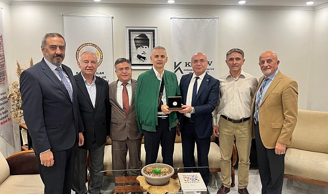Vali Çiçekli'den KAREV'e Ziyaret