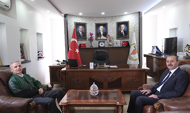 Vali Çiçekli'den Sudurağı ve Akçaşehir Belediyelerine ziyaret