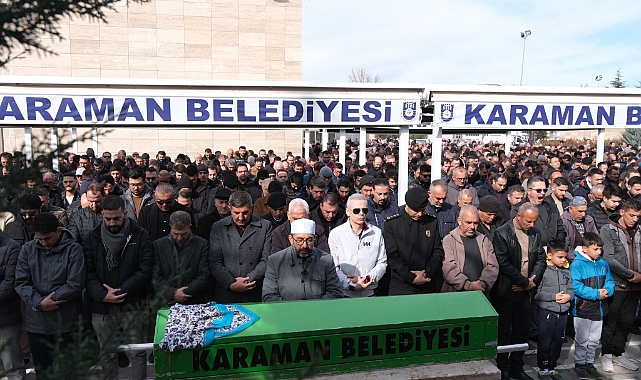 Vali Çiçekli, şehit annesinin cenazesine katıldı