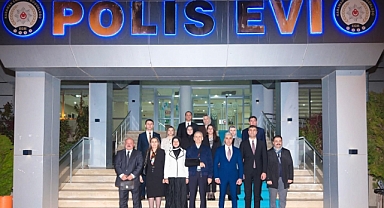 Vali Çiçekli Vali Yardımcıları ve Kaymakamlarla biraraya geldi