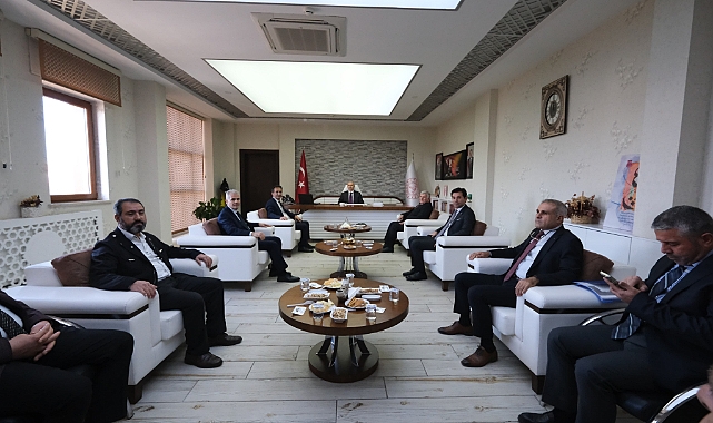 Vali Çiçekli'den İl Millî Eğitim Müdürlüğüne Ziyaret