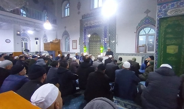 Yeşil Camide Sabah Namazı Buluşması Düzenlendi