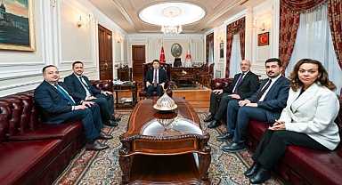 Adalet Bakanı Tunç'u ziyaret ettiler