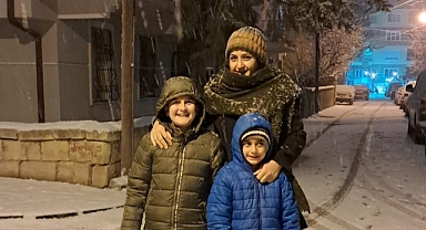 Kar ve Tatil Sevinci Gece Eğlencesi Oldu