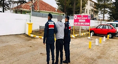 Karaman'da çeşitli suçlardan aranan 33 şüpheli yakalandı