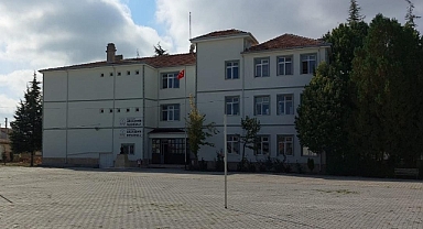 Karaman’da müdür yardımcısını darp eden veli tutuklandı