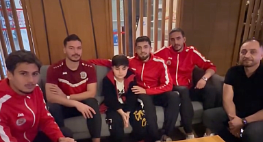 Karaman FK'lı oyunculardan DMD hastası Çağan'a destek