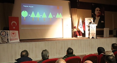 “Meyve Ağaçlarında Budama” Konferansı düzenlendi 
