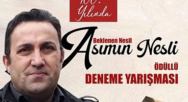 Şair Şaşma Deneme Yarışmasından üçüncülük ödülüyle döndü