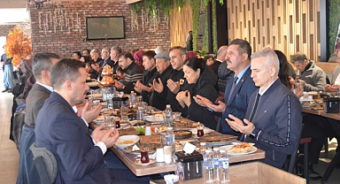 Şehit Aileleri kahvaltıda bir araya geldi