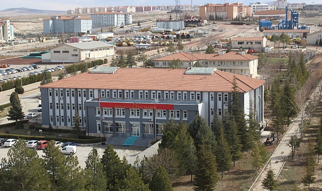 Tepki Çeken İl Özel İdaresi Personel Alım İlanını Yeniledi