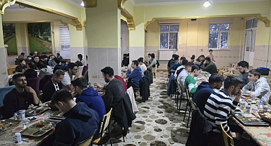 GSB Yurdu Öğrencileri Zenbilli Ali Efendi Kur’an Kursu’nda İftar Programına Katıldı