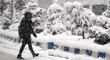 Karaman'da 3 ilçede okullar tatil edildi