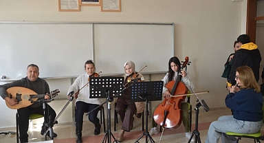 Karaman Güzel Sanatlar Lisesi Konsere Hazırlanıyor