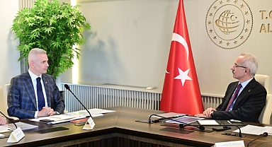 Karaman’ın ulaşım sorunları Bakan Uraloğlu’na aktarıldı