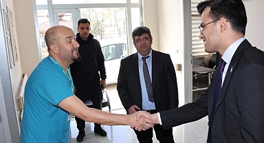 Kaymakam İlkay, sağlık çalışanlarının gününü kutladı