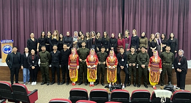 Öğrenciler Çanakkale Zaferinin 110. Yılını Kutladı