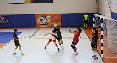 Okul Sporları Futsal Yarı Final Heyecanı Başladı