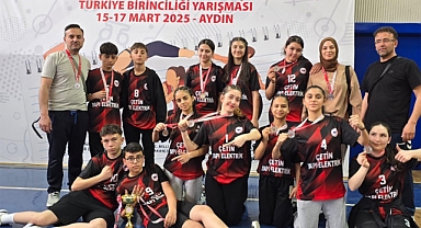 Oturarak Voleybolda Karaman başarısı