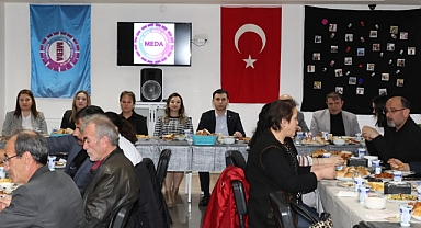Özel Gereksinimli bireyler iftarda buluştu