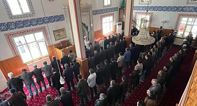 Sarıveliler'de yağmur duası yapıldı