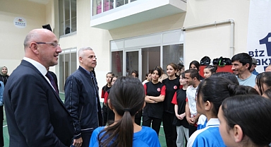 Vali Çiçekli, bilek güreşi sporcularıyla buluştu