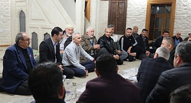 Vali Çiçekli Kazımkarabekir’de vatandaşla sahur yaptı