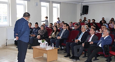 Ayrancı halkı Inanç’ın sohbetine ilgi gösterdi