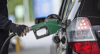 Benzine bir zam daha!