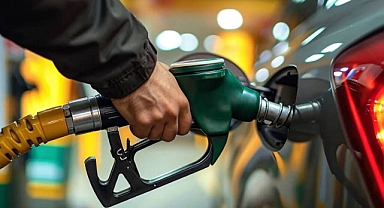 Benzine yeni zam! Tabelalar değişti