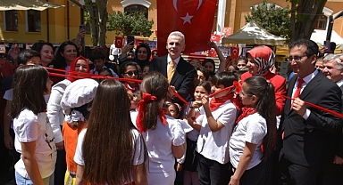 Çocukların Renkli Dünyası 23 Nisan'da Sanatla Buluştu