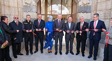 Karaman'da fotoğraf ve resim sergisi açıldı