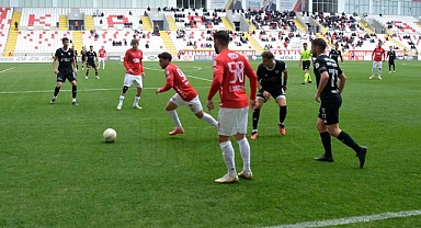 Karaman FK, Evinde Somaspor İle Berabere Kaldı