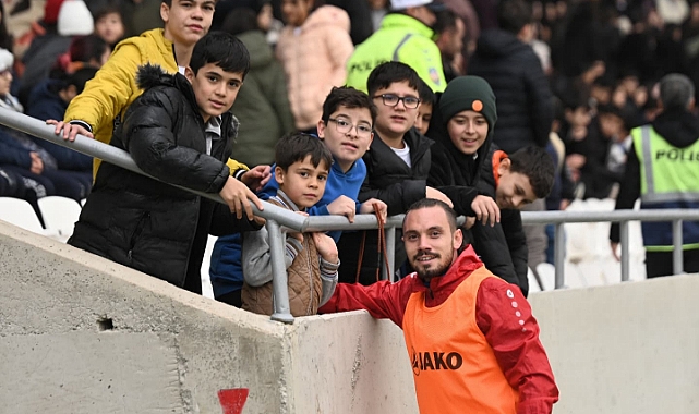 Karaman FK-Nazillispor maçı çocuklara ücretsiz