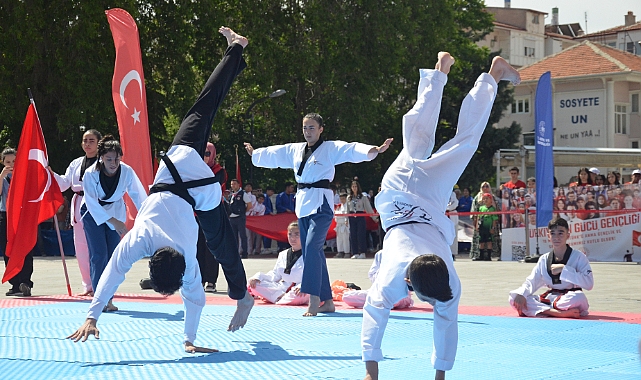 19 Mayıs Atatürk’ü Anma, Gençlik ve Spor Bayramı Programı Açıklandı