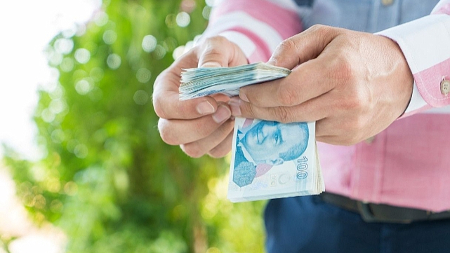 Emekliye 3’lü ödeme: 51 bin TL alınabilecek!