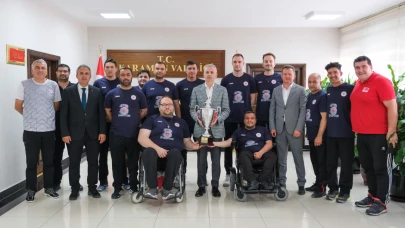 Türkiye Şampiyonu Sporculara Bir Ödülde Vali Çiçekli’den