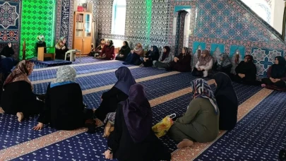 Hatim ve Sohbet Programı Düzenlendi