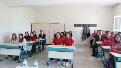 Kaymakam Yamakoğlu, Öğrencilerle tecrübelerini paylaştı
