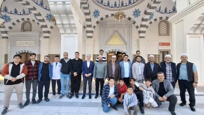 Karaman’da Sabah Namazı Buluşmasıyla Fetih Ruhu Yaşatıldı