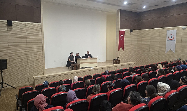 Başhekim, Hastane Personeliyle Önemli Konuları Görüştü